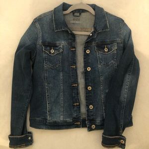 Dark washed jean jacket